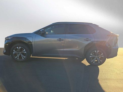 Used 2024 Toyota bZ4X XLE image 6