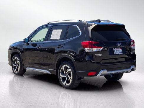 Certified 2023 Subaru Forester Touring AWD/4WD image 6