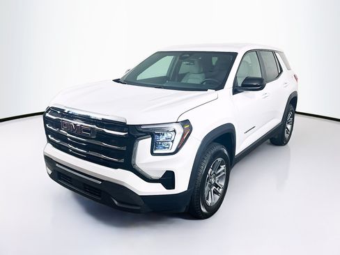 Used 2026 GMC Terrain Elevation FWD image 3