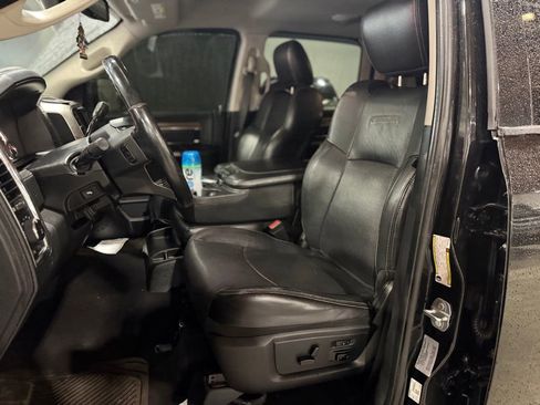 Used 2017 RAM 2500 Laramie w/ Sport Appearance Group image 11