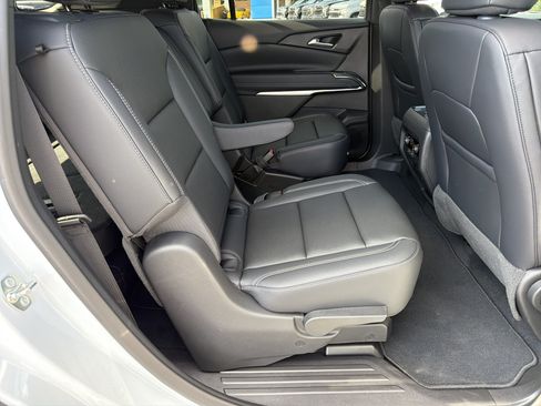 New 2026 Chevrolet Traverse LT w/ LPO, Cargo Package FWD image 15