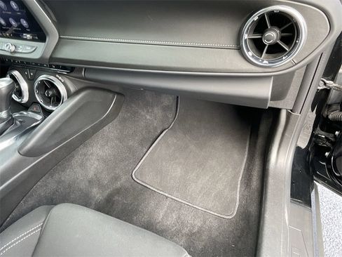 Used 2023 Chevrolet Camaro LT w/ RS Package image 30