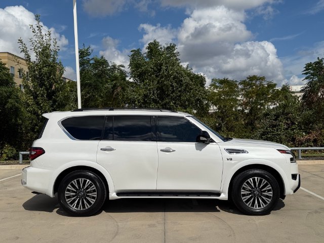 Used 2022 Nissan Armada SL w/ Midnight Edition Package RWD image 5