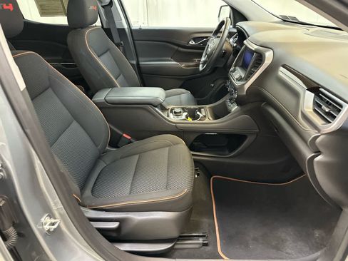 Used 2023 GMC Acadia AT4 AWD/4WD image 15