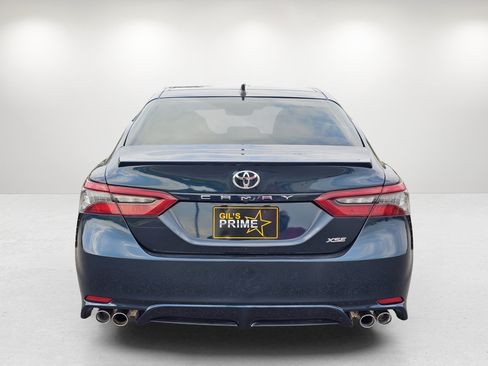 Used 2021 Toyota Camry XSE FWD image 6