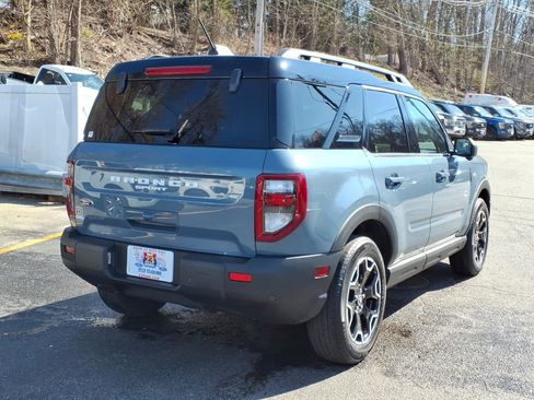 Certified 2025 Ford Bronco Sport Outer Banks w/ Outer Banks Tech Package+ AWD/4WD image 8