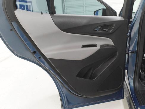 Used 2024 Chevrolet Equinox LS w/ Driver Confidence II Package FWD image 27