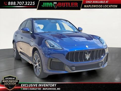 Used 2023 Maserati Grecale Trofeo AWD/4WD image 6