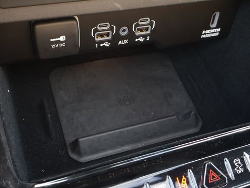 Used 2025 Jeep Grand Wagoneer Series III w/ Quick Order Packagew 28T image 26