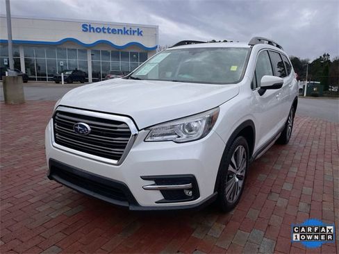 Used 2022 Subaru Ascent Limited image 1