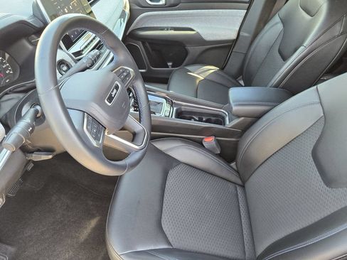 Used 2022 Jeep Compass Latitude w/ Sun and Sound Group FWD image 17