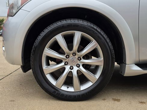 Used 2012 INFINITI QX56 2WD w/ Theater Pkg image 13