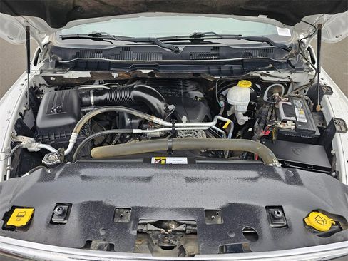 Used 2019 RAM 1500 Big Horn image 9