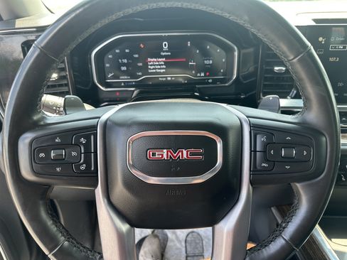 Used 2025 GMC Sierra 1500 Elevation AWD/4WD image 18