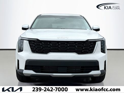 New 2026 Kia Sorento LX image 8
