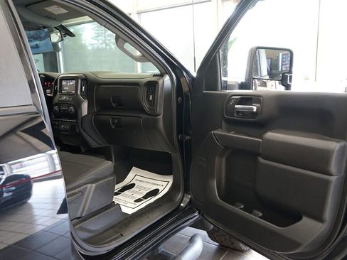 Used 2020 Chevrolet Silverado 2500 Custom w/ Custom Value Package AWD/4WD image 36