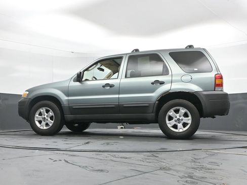 Used 2007 Ford Escape XLT image 40