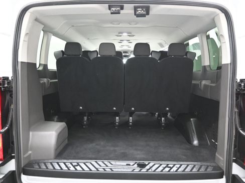 Used 2023 Ford Transit 350 XLT image 6