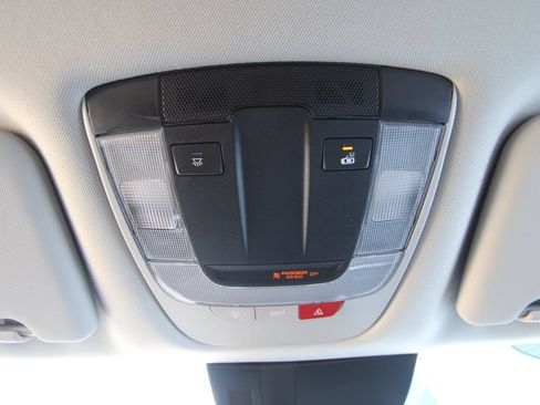 Used 2023 Kia Sportage EX FWD image 34