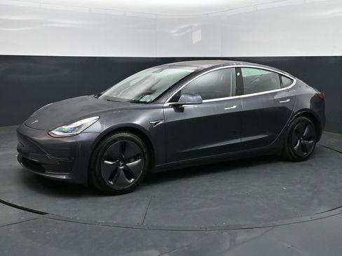 Used 2018 Tesla Model 3 Performance AWD/4WD image 1