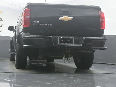 Used 2020 Chevrolet Colorado Z71 w/ LPO, Premium Interior Package image 53