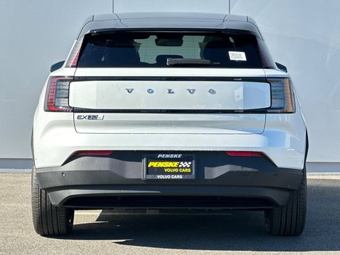 New 2026 Volvo EX30 Ultra w/ Climate Package AWD/4WD image 4