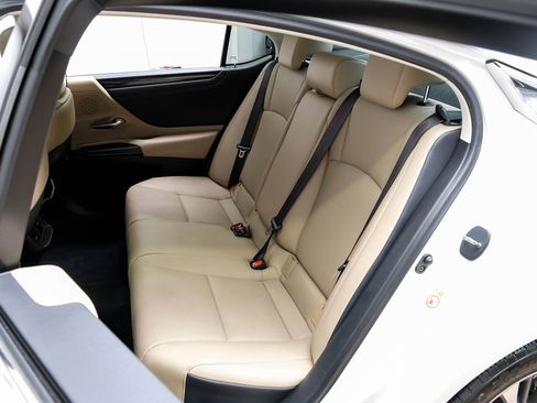 Used 2019 Lexus ES 350 w/ Premium Package image 35