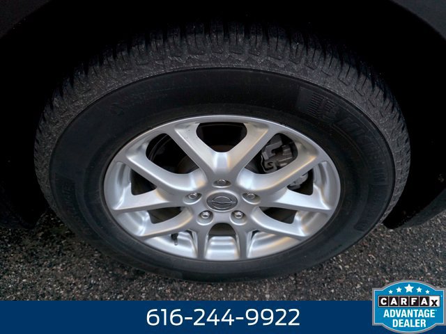 Used 2022 Chrysler Pacifica Touring-L FWD image 9
