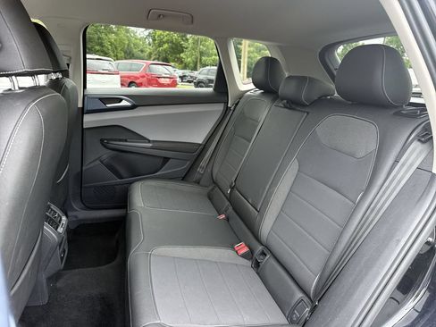 Used 2024 Volkswagen Taos SE FWD image 26