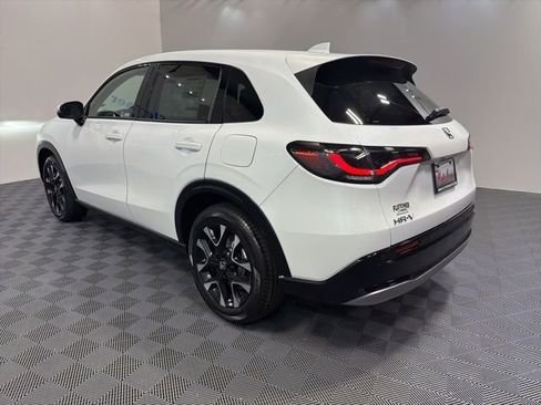 New 2026 Honda HR-V EX-L image 4