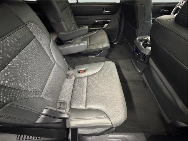 Used 2024 Toyota Sequoia Limited AWD/4WD image 25