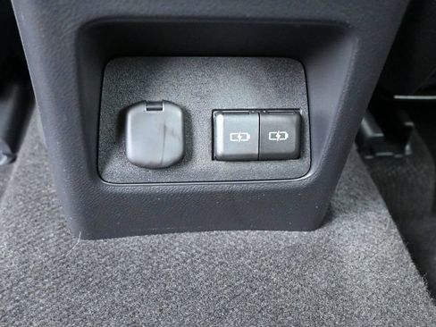 Used 2025 Lexus NX 250 FWD w/ Towing Package (2000 Lbs) image 17