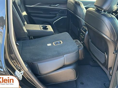 Used 2024 Jeep Grand Cherokee Limited w/ Trailer Tow Package image 30