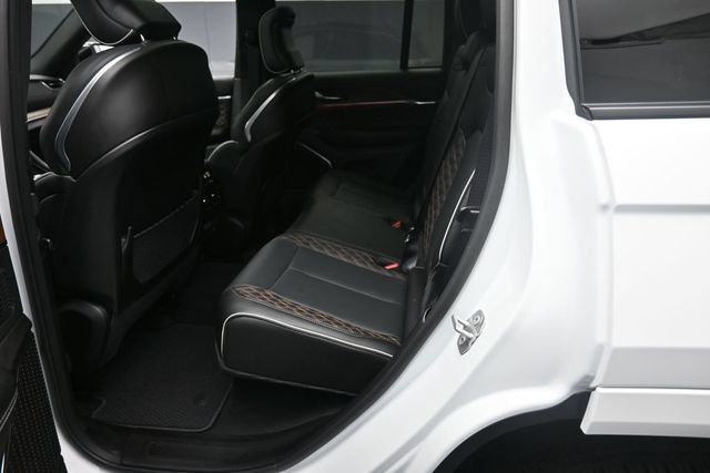 Used 2025 Jeep Grand Cherokee Summit AWD/4WD image 21
