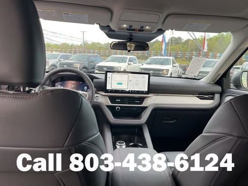 New 2026 Ford Explorer Active image 15