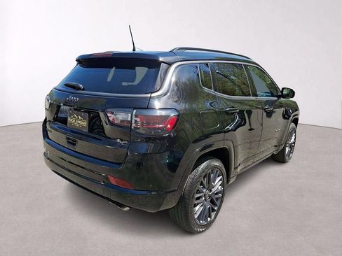 Used 2022 Jeep Compass High Altitude AWD/4WD image 9