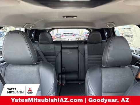 New 2026 Mitsubishi Outlander SE AWD/4WD image 16