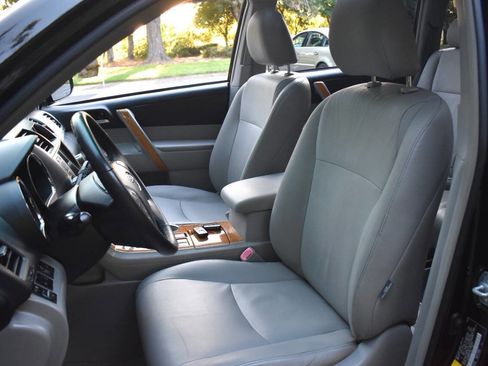 Used 2008 Toyota Highlander Limited image 36