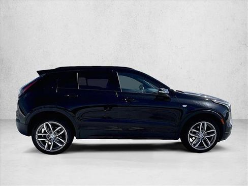 Used 2021 Cadillac XT4 Sport w/ Driver Awareness Package FWD image 5