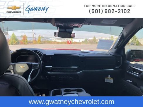 New 2025 Chevrolet Silverado 1500 LT image 14