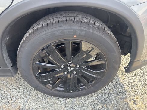 Used 2025 Mitsubishi Outlander Sport LE image 9