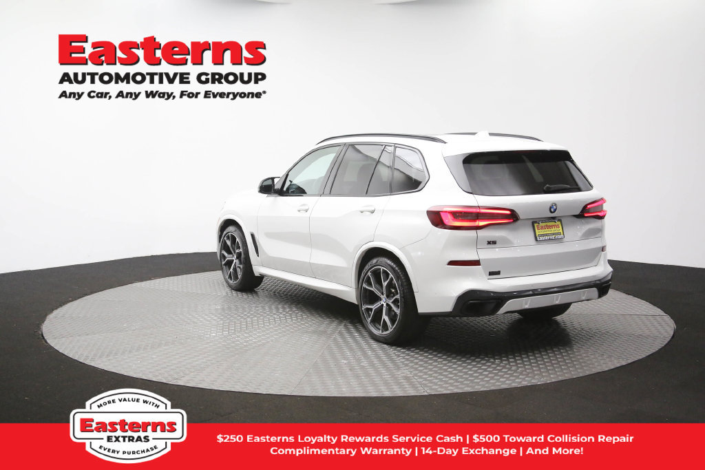 Used 2022 BMW X5 xDrive40i w/ M Sport Package AWD/4WD image 68