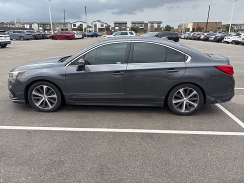Used 2019 Subaru Legacy 3.6R Limited image 2