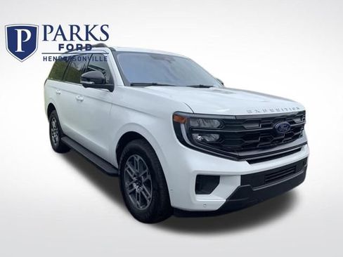 New 2025 Ford Expedition Active RWD image 1
