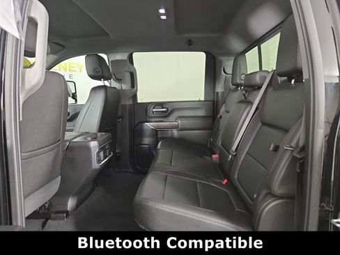 Certified 2022 Chevrolet Silverado 2500 LTZ w/ LTZ Plus Package image 12