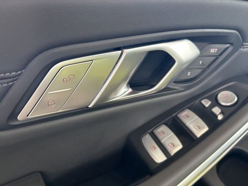 Used 2025 BMW M3 Sedan image 41