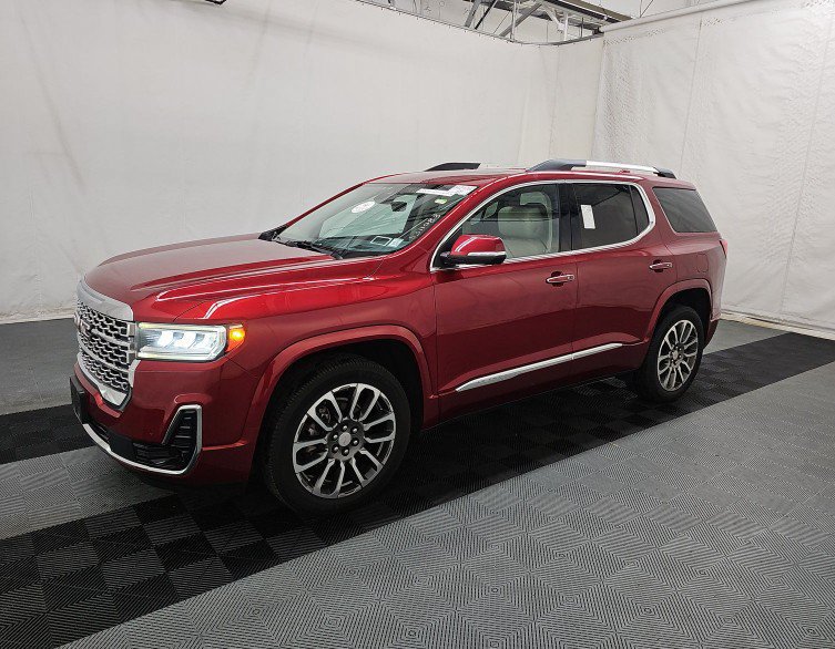 Used 2021 GMC Acadia Denali w/ Denali Ultimate Package AWD/4WD image 3