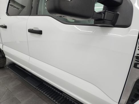 Used 2023 Ford F350 XLT image 24