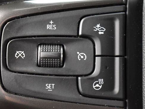 Used 2025 Chevrolet Silverado 1500 ZR2 w/ Technology Package AWD/4WD image 27