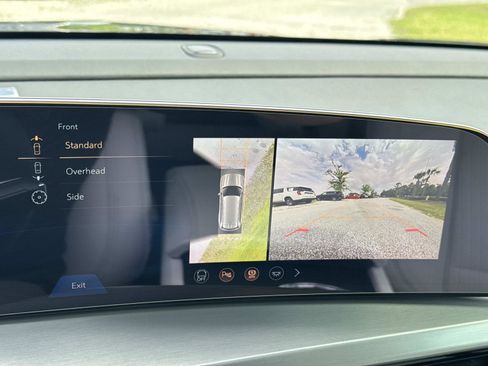 New 2026 Cadillac Vistiq Luxury AWD/4WD image 28